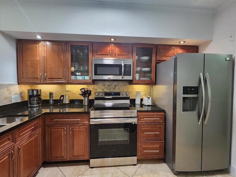 Foto principal - 11790 St Andrews Place