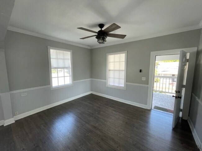 Foto del edificio - Beautiful remodeled home in historic Ybor ...