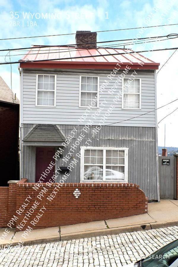 Building Photo - 35 Wyoming St