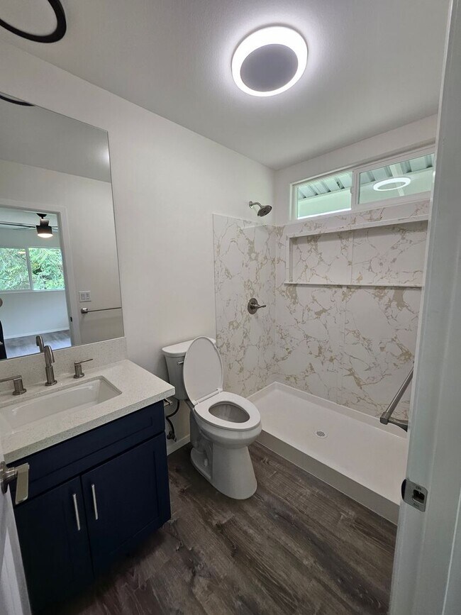 Foto del edificio - Beautiful NEW 3 Bedroom 2 Bath Home off South Kulani