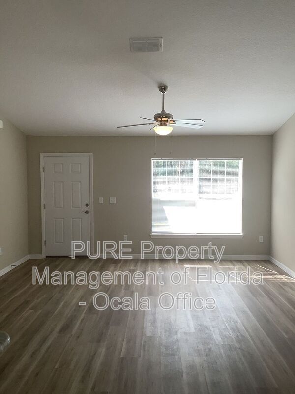 Building Photo - 7965 SW 141st Ln