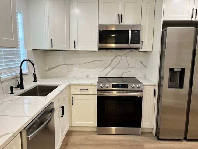 Foto del edificio - 9235 SW 8th St