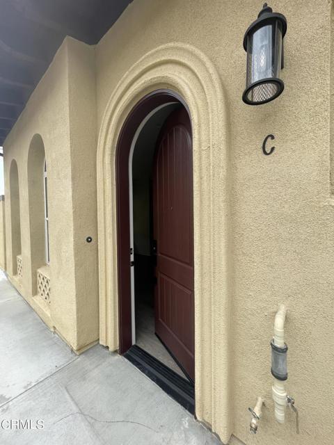 Building Photo - 753 S Stoneman Ave