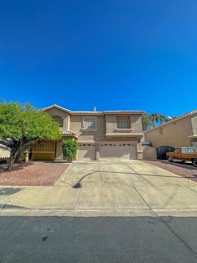 Primary Photo - IMMACULATE REMODLED 2 STORY HOME IN HENDER...
