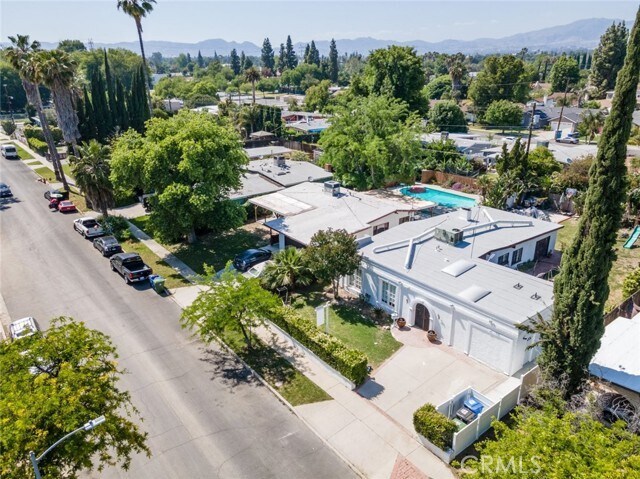 Foto del edificio - 18611 Elkwood St
