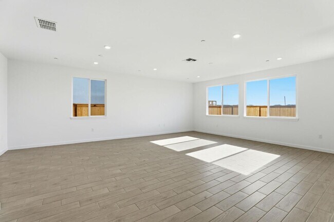 Foto del edificio - 3730 Benicia Ave