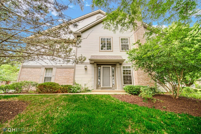 Building Photo - 2047 Ivy Ridge Dr