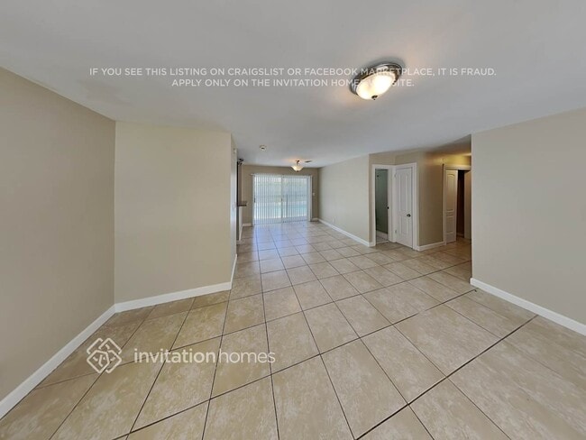 Foto del edificio - 2181 Imperial Point Dr