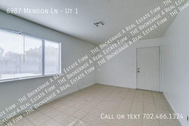 Foto del edificio - 6987 Mendon Ln