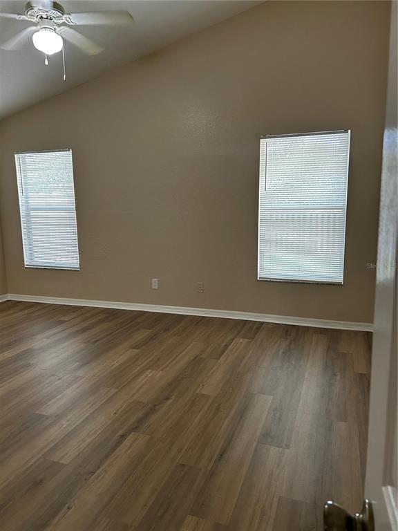 Foto del edificio - 11920 Whisper Creek Dr