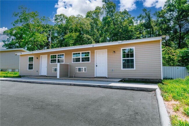 Foto del edificio - 7513 Old Shell Rd