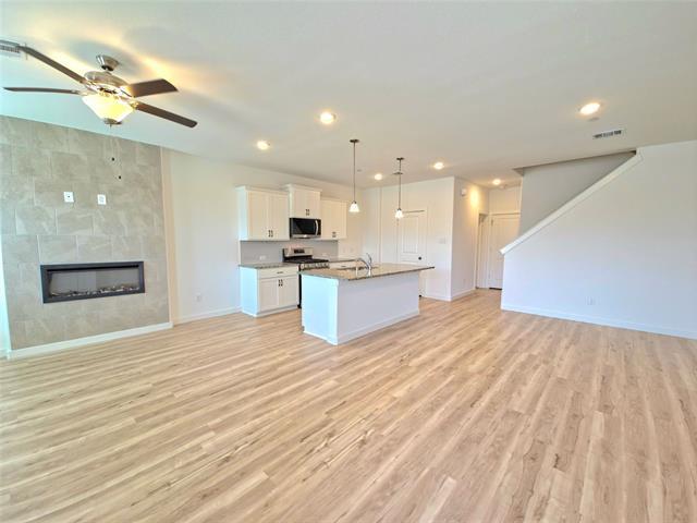 Building Photo - 1516 Solterra Blvd