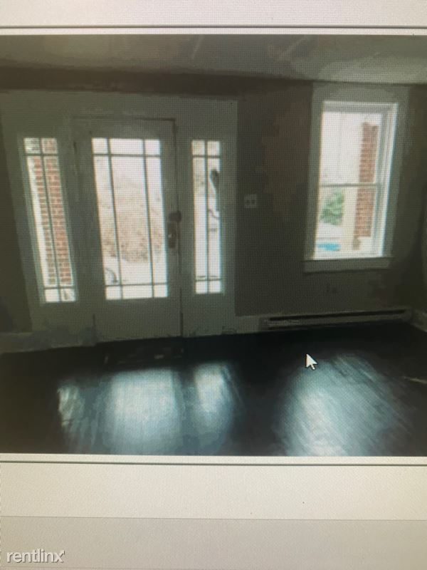 Building Photo - 3 br, 1 bath Townhome - 1007 Bank St