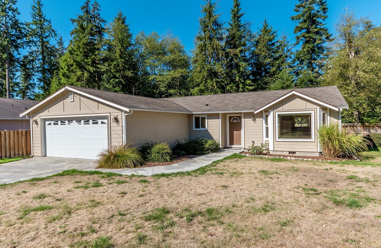 Foto principal - Spacious Coupeville Home! Dogs are Negotia...