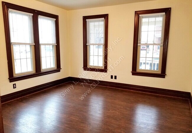 509 Baltimore Street, 1st Floor - Liv Rm - 509 Baltimore St