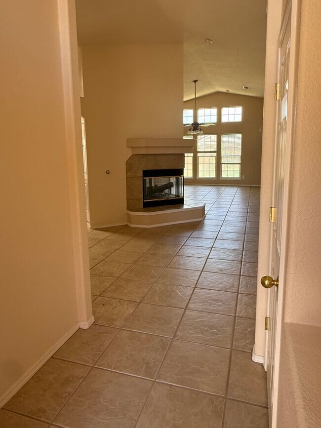 Foto del edificio - NW Home