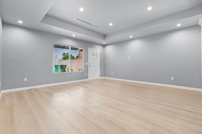 Building Photo - 14422 Judd St