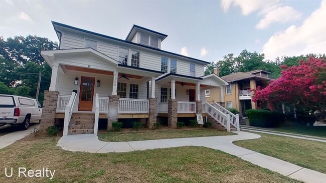 Building Photo - 4 br, 3 bath House - 1706 S Mint St Unit #B