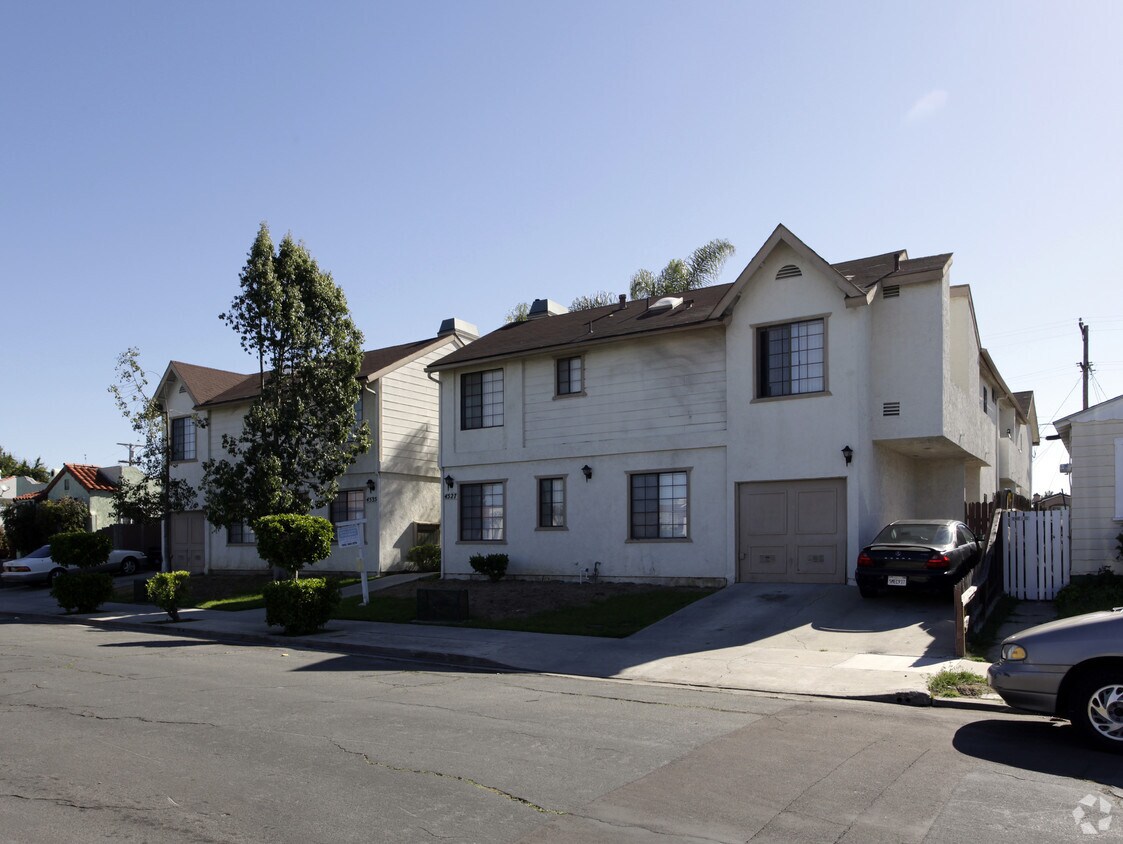 Primary Photo - 4527-4535 50th St
