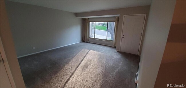 Photo - 1512 S Yank St House