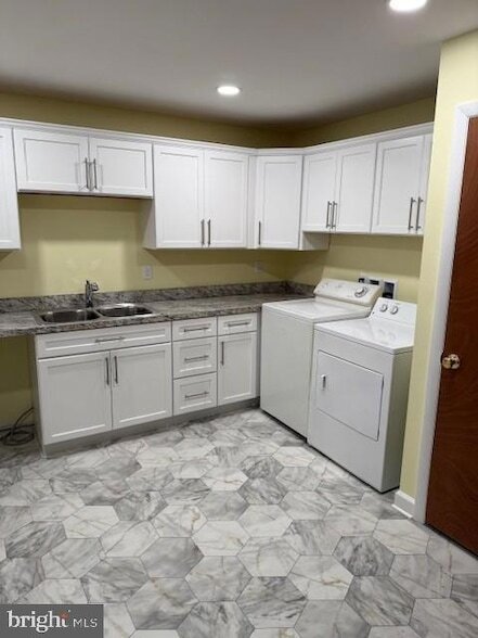 Foto del edificio - 35 W Main St