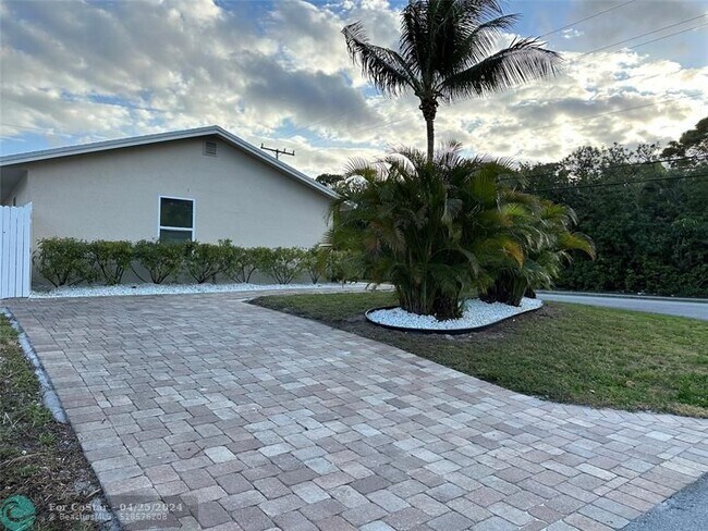 Foto del edificio - 9420 Nickels Blvd