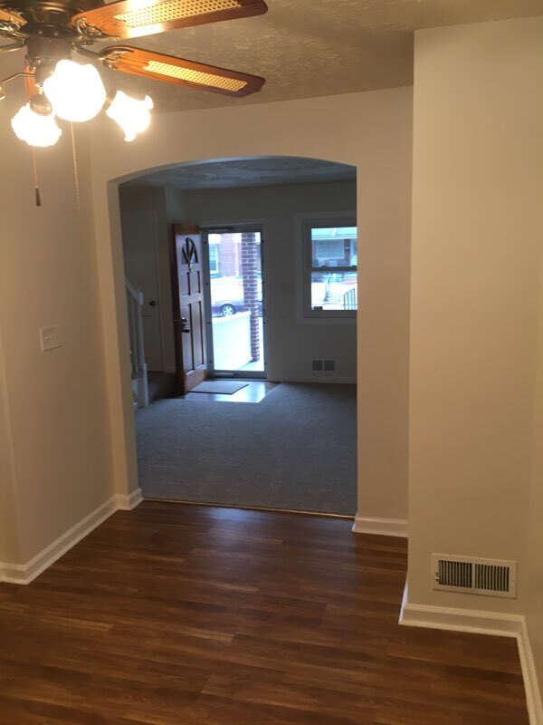 Building Photo - 1929 Wareham Rd