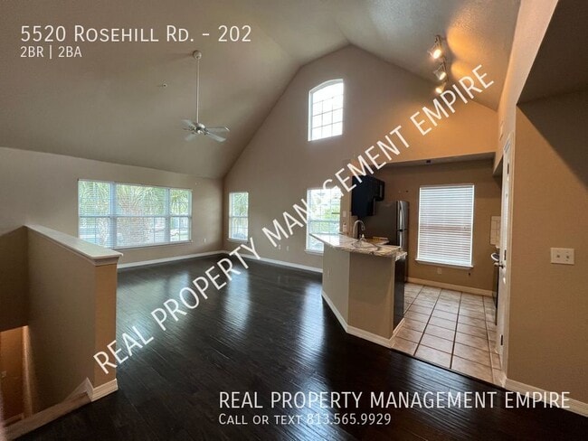 Photo - 5520 Rosehill Rd House