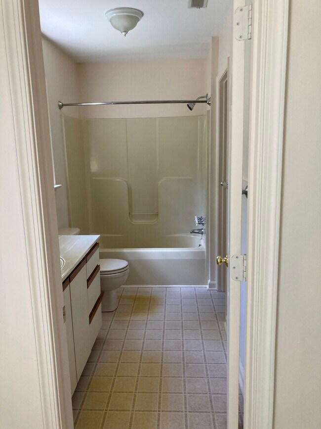 4025 Martin Valley Farm, Troy, VA 22974 House Rental in Troy, VA