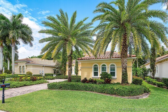 Foto del edificio - 12121 Sunnydale Dr