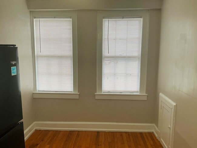 Interior Photo - The Terrace