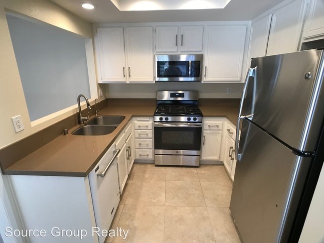 Building Photo - 3 br, 2.5 bath House - 3874 Fallon Circle