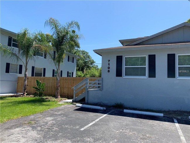 Foto del edificio - 7108 S Kissimmee St