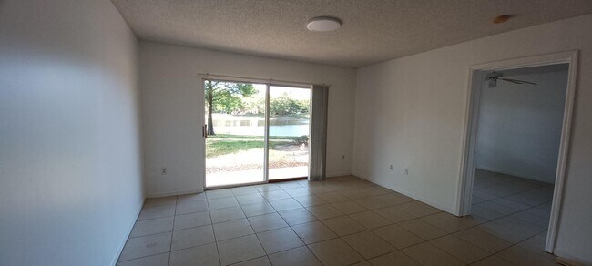 Foto del edificio - 4163 N Haverhill Rd