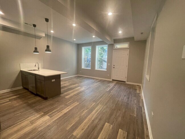 Foto del edificio - 2624 W 24th St