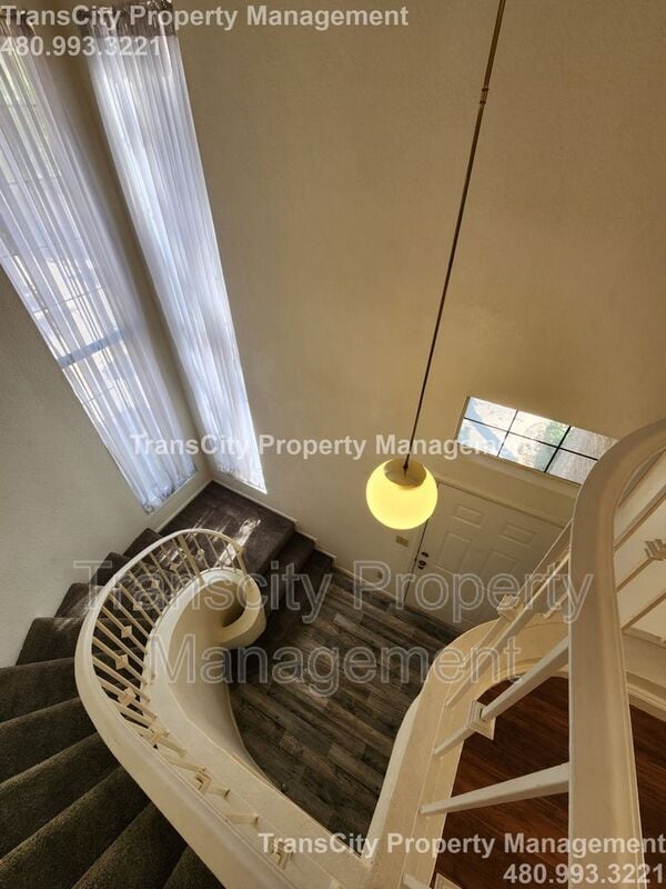 Foto del edificio - 839 S Westwood