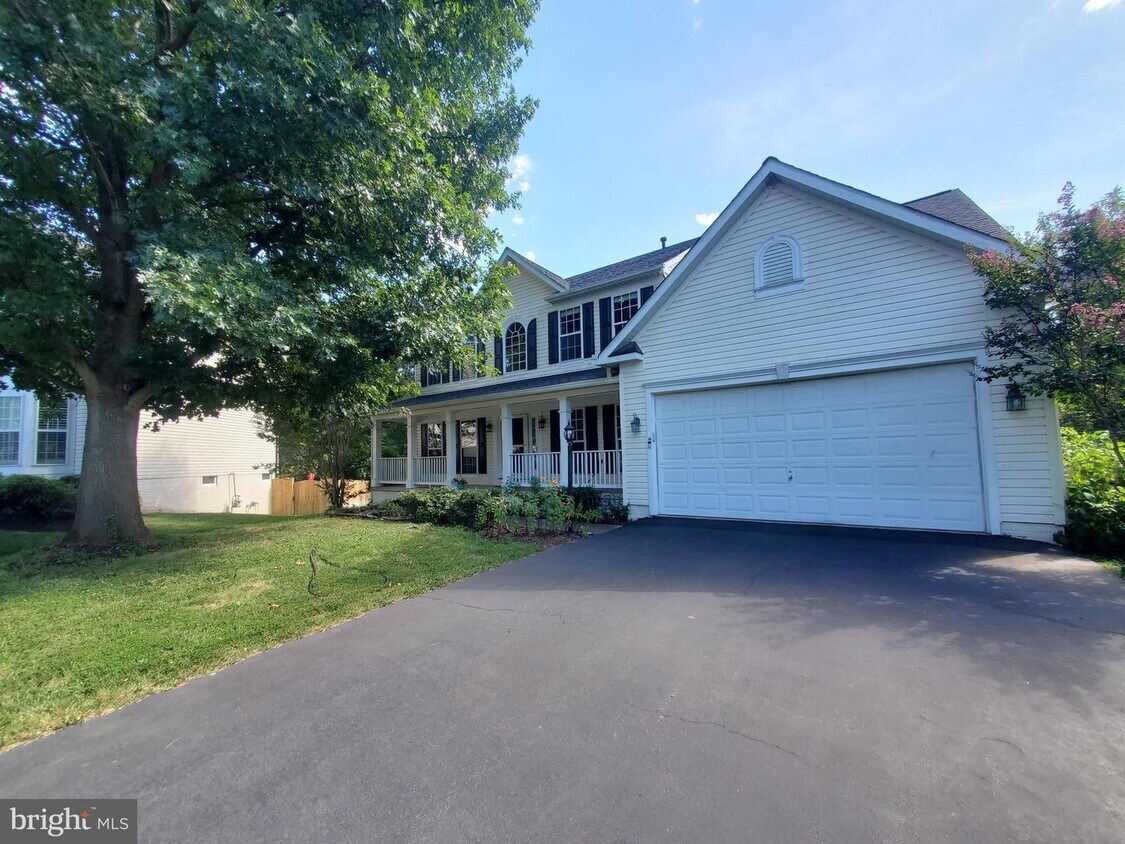 Foto principal - 20960 Capilano Ct