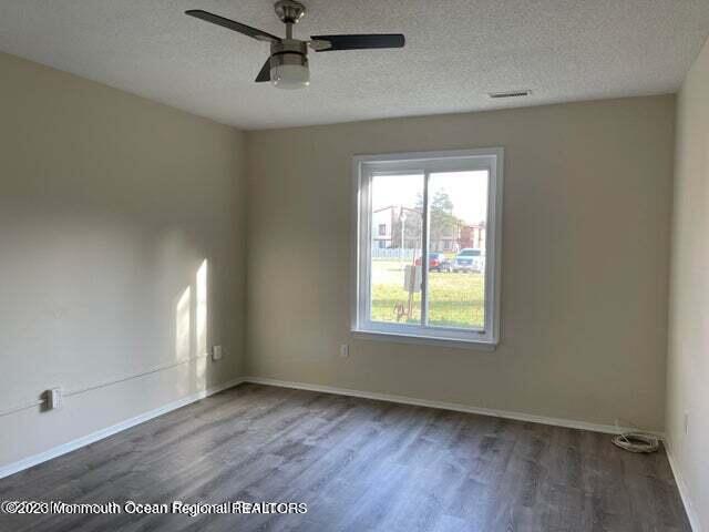 Building Photo - 69 Northrup Dr