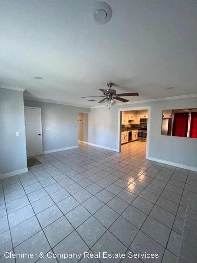 Foto del edificio - 4 br, 2 bath House - 3821 Adidas Ave