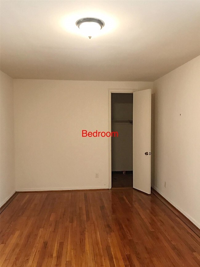 Foto del edificio - 4100 43rd Ave
