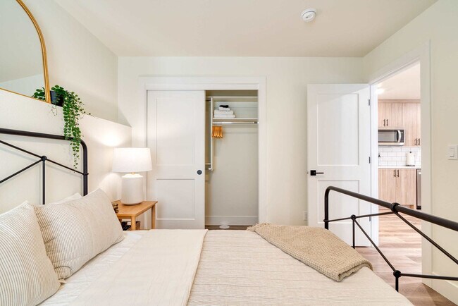 Foto del edificio - 2266 SE Madison St
