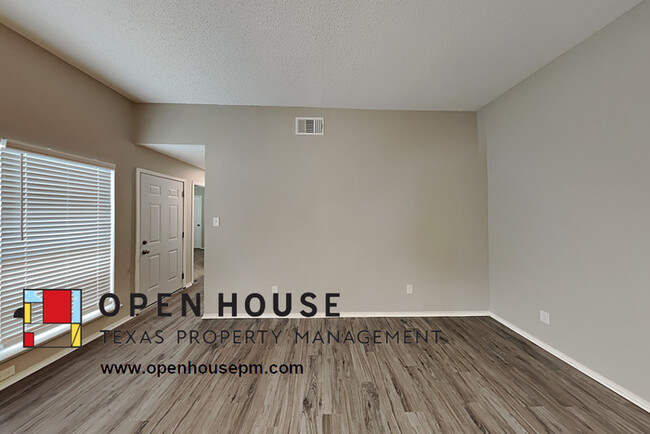 Building Photo - 1209 Brooklawn Dr, Arlington