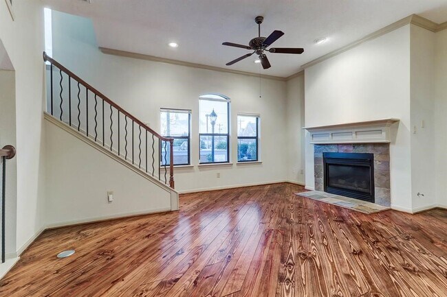 Foto del edificio - 1624 Hadley St