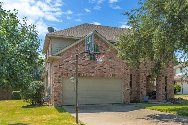Building Photo - 3812 Lakeway Dr