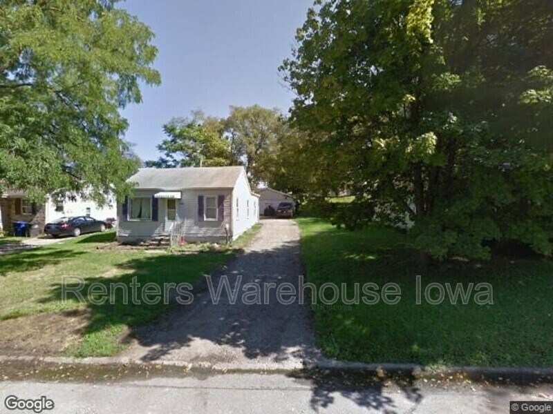 4147 57th St, Des Moines, IA 50310 House for Rent in Des Moines, IA