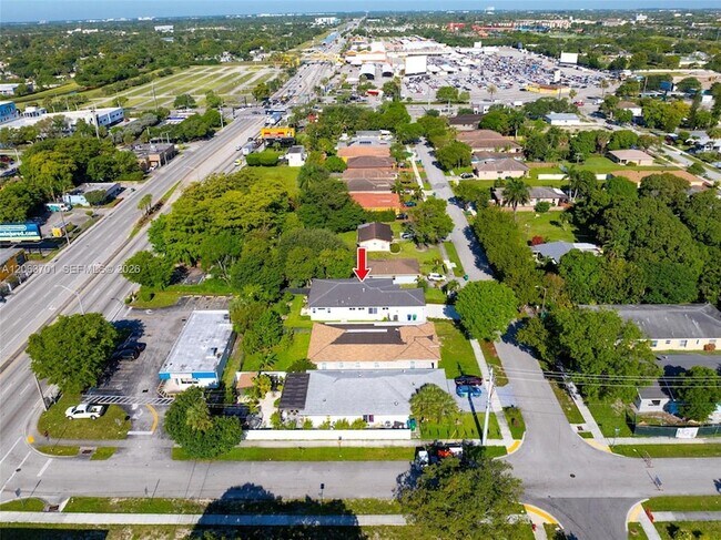 Foto del edificio - 2962 NW 10th Ct