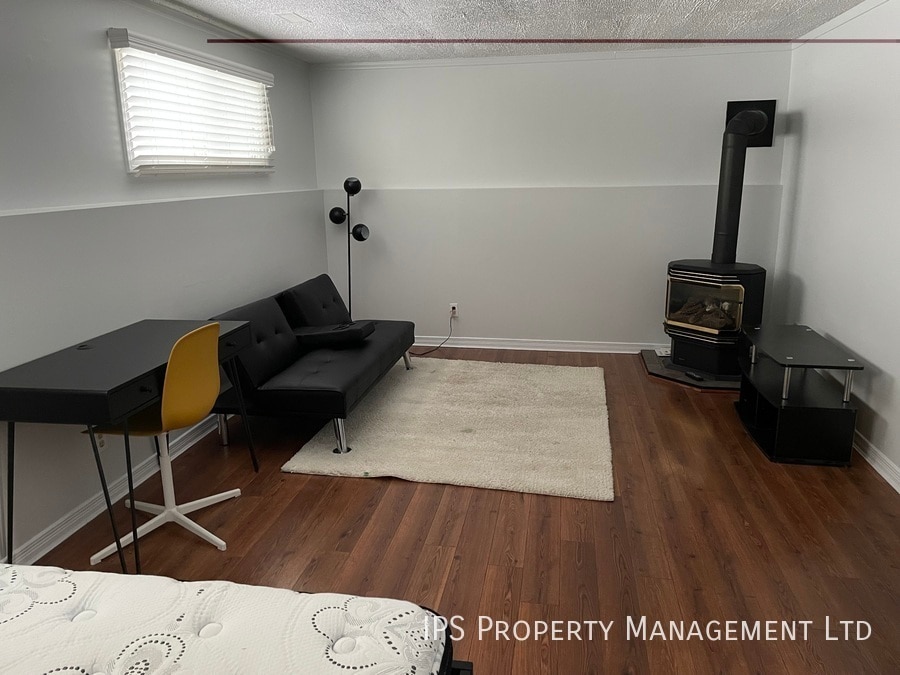 Photo principale - 98 Maple Dr