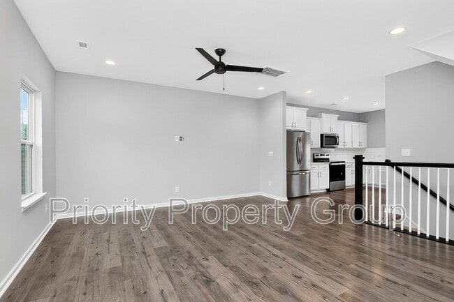 Foto del edificio - 13308 Porter Creek Rd
