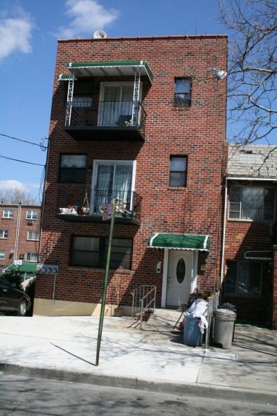 Primary Photo - 629 E 83rd St