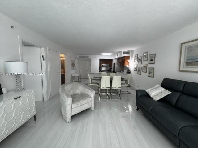Building Photo - 9499 Collins Ave